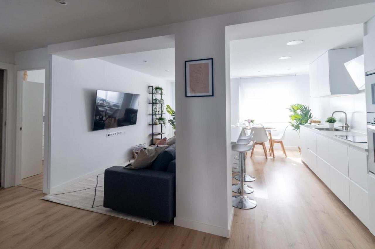 Lujoso Apartamento Entre 2 Playas Con Garaje, Wifi Χιχόν Εξωτερικό φωτογραφία